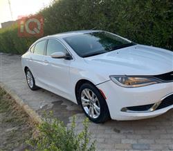 Chrysler 200
